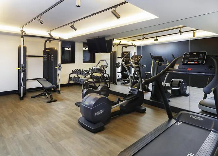 Hotel Mercure Centro Aliados 4*