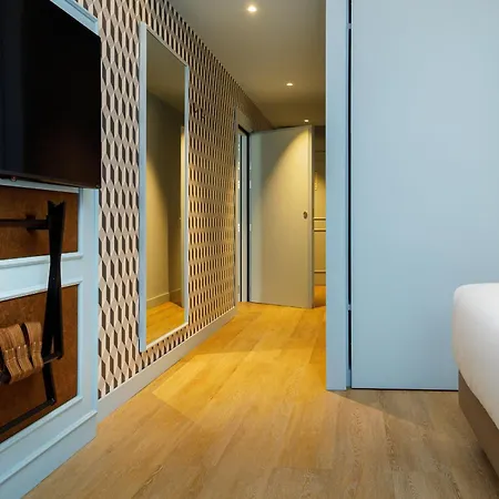 Mercure Centro Aliados 4*