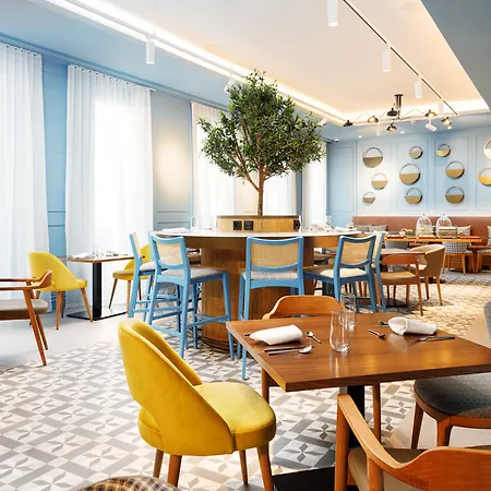 Mercure Centro Aliados Hotel 4*