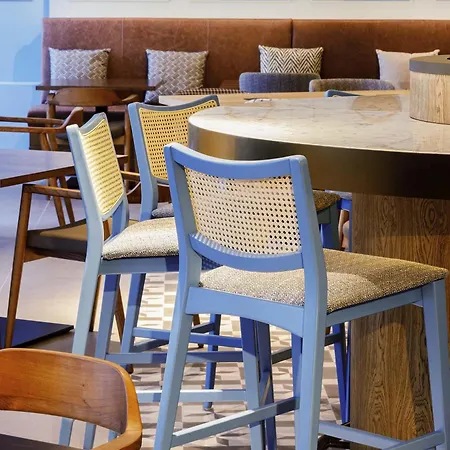 Mercure Centro Aliados 4*