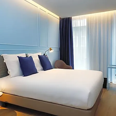 Mercure Centro Aliados Hotel 4*