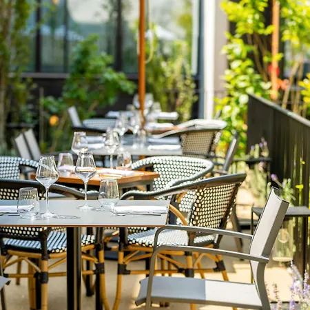 Mercure Centro Aliados 4* بورتو