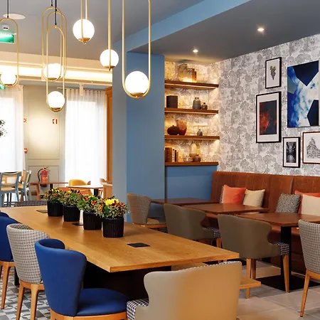 Mercure Centro Aliados فندق