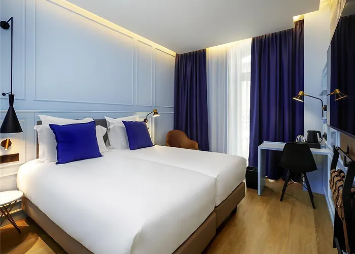 Hotel Mercure Centro Aliados 4*